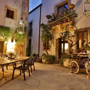 Alla Giudecca סירקוזה